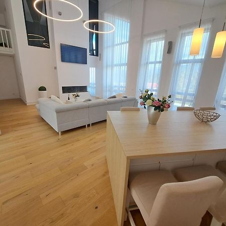 The Rock Apartment Sinaia Ngoại thất bức ảnh