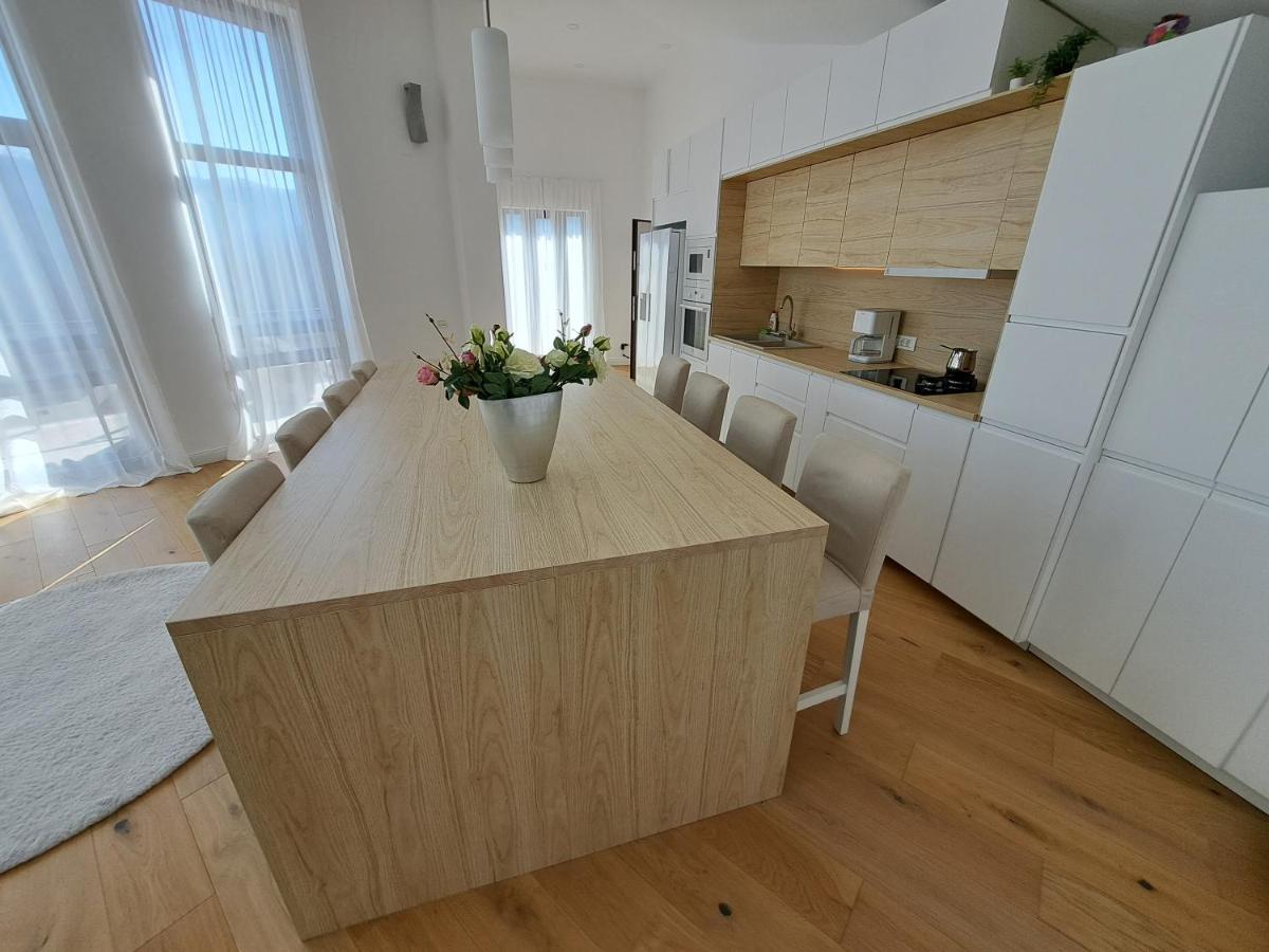 The Rock Apartment Sinaia Ngoại thất bức ảnh