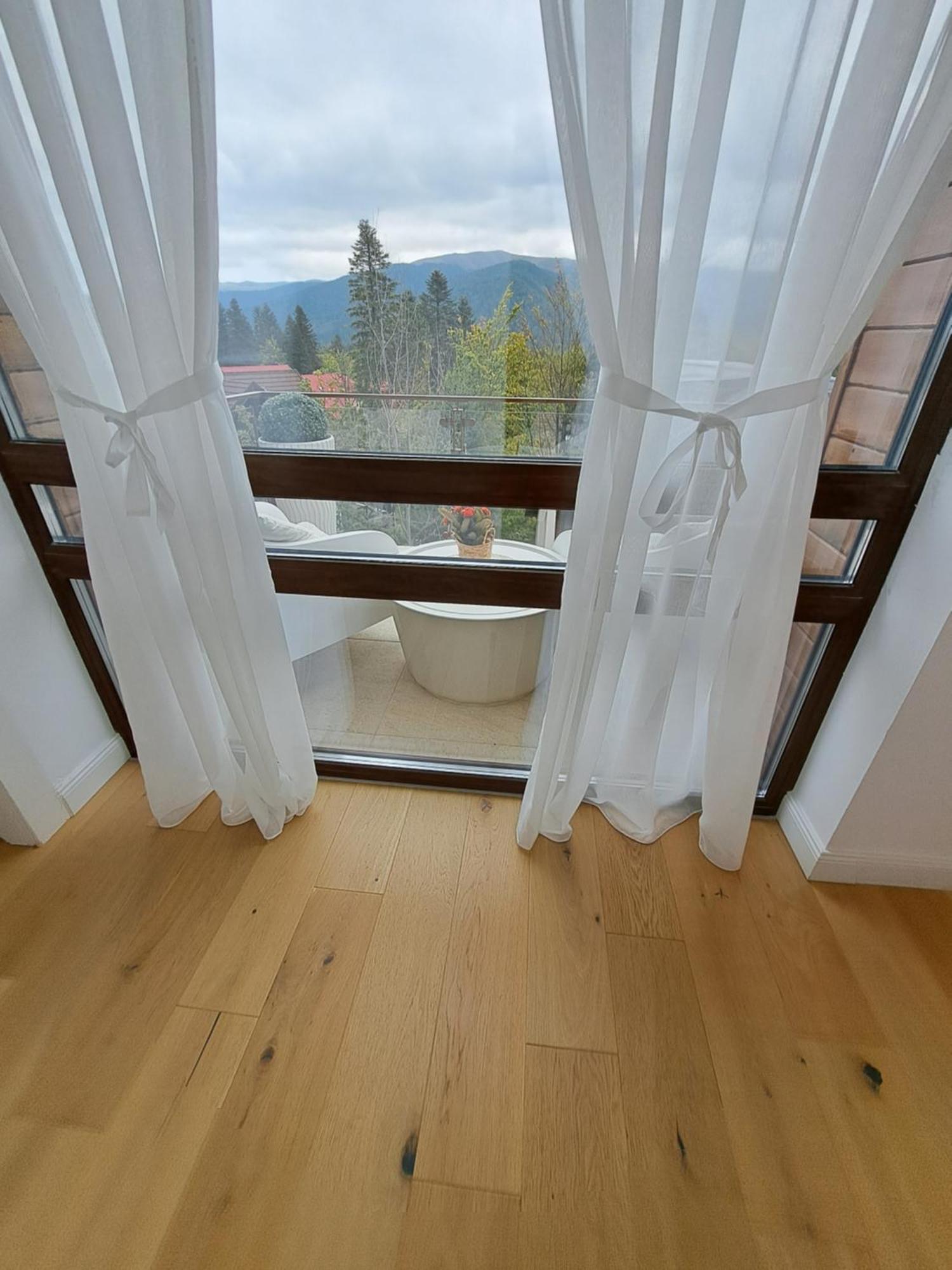 The Rock Apartment Sinaia Ngoại thất bức ảnh